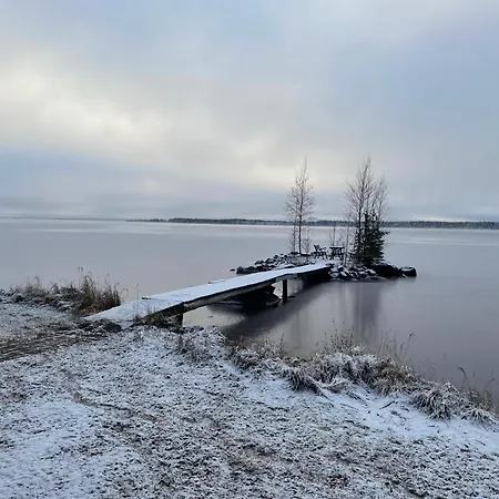 Pahkaranta Lestijaerven Rannalla *