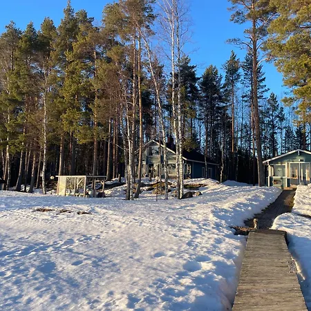 Pahkaranta Lestijaerven Rannalla