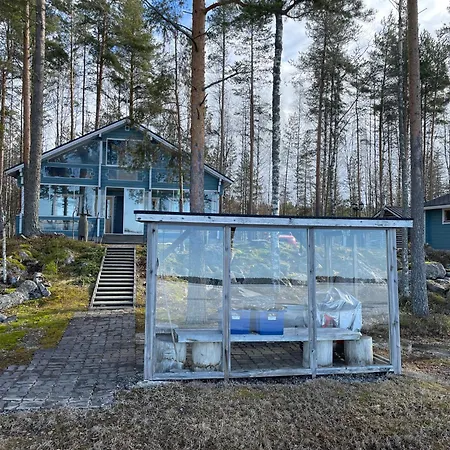 Pahkaranta Lestijaerven Rannalla * Lestijärvi